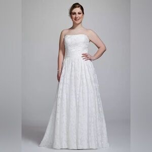 Galina Plus Size Lace Ball Gown Wedding dress